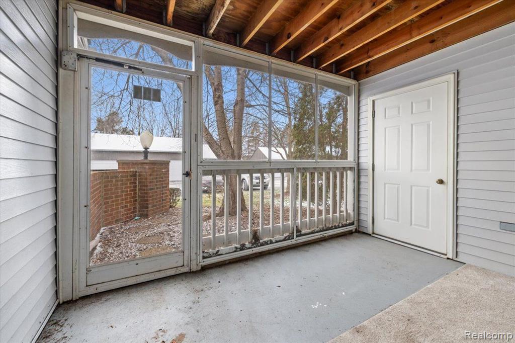 1137 CURZON Court, 101, Howell, MI 48843 — Photo 7
