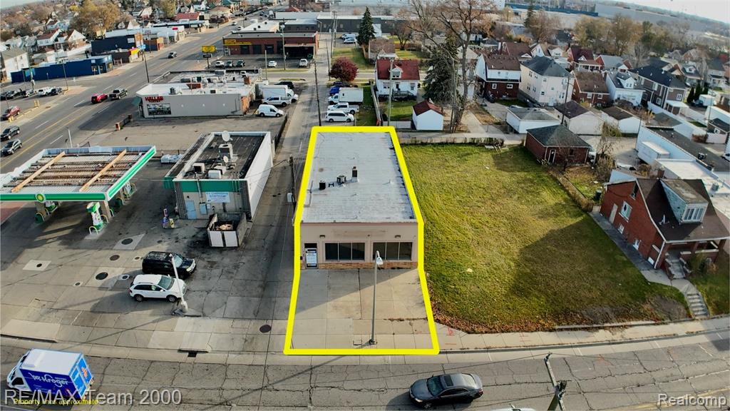 7120 Chase Road, Dearborn, MI 48126 — front exterior