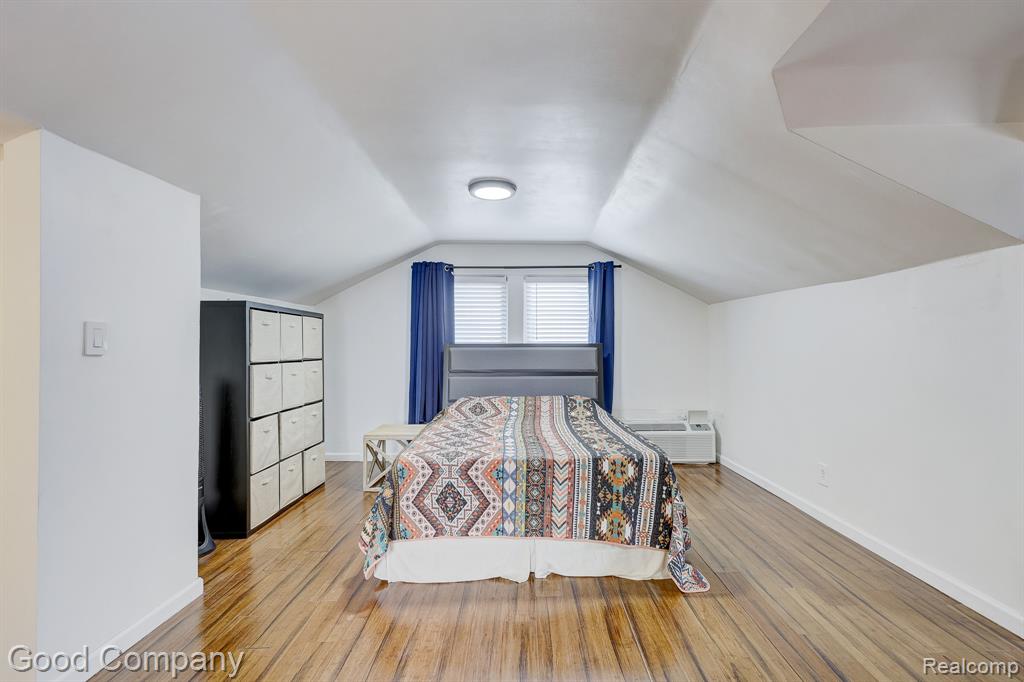 564 E Lewiston Avenue, Ferndale, MI 48220 — Photo 26