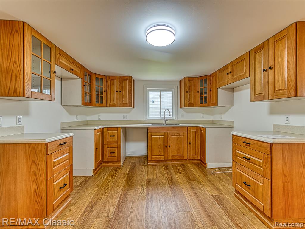 9509 Main Street, Whitmore Lake, MI 48189 — Photo 8
