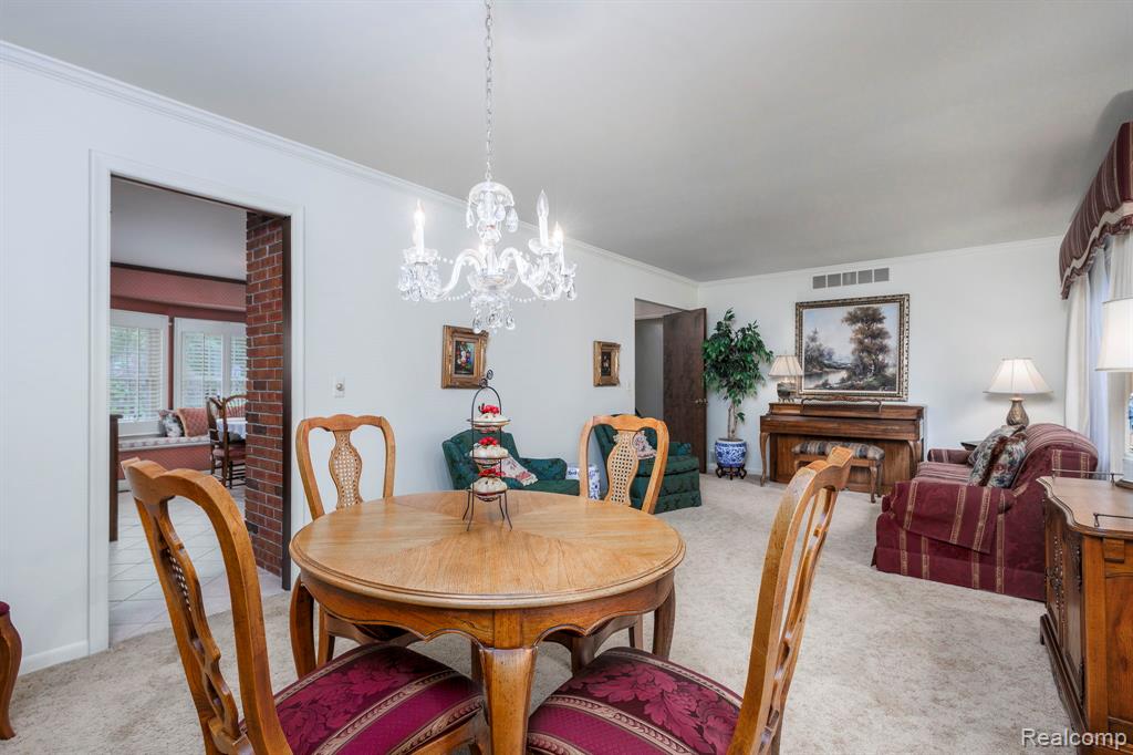 830 Croydon Road, Rochester Hills, MI 48309 — Photo 29
