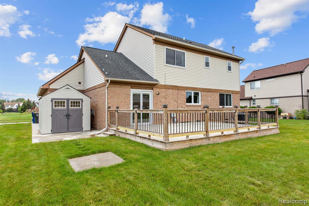 4051 SARAH ANN Drive, Canton, MI 48188 — Photo 16