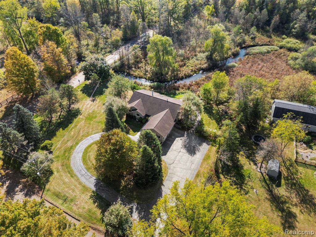 990 Brewer Road, Leonard, MI 48367 — Photo 44