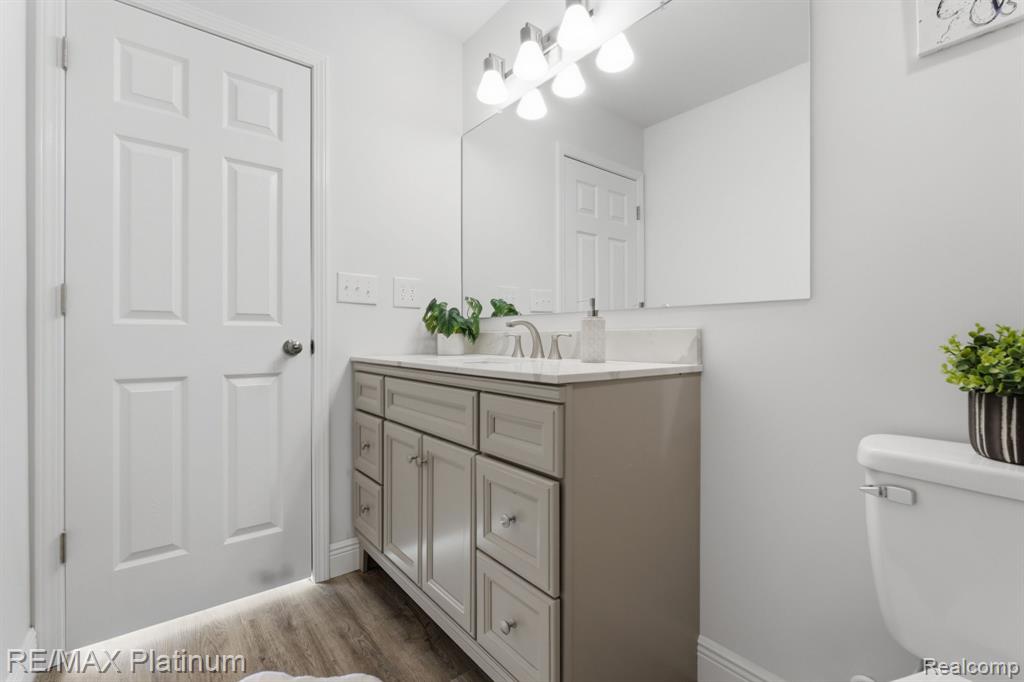 2424 Fisher Road, Howell, MI 48855 — Photo 21