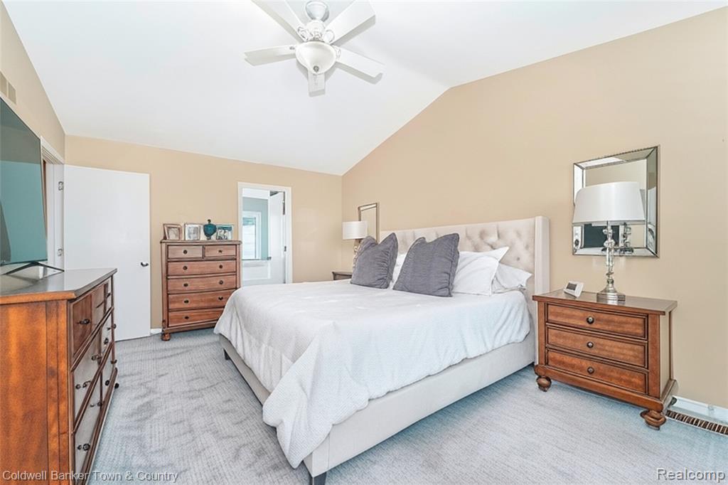539 Dorchester Way, Milford, MI 48381 — Photo 30