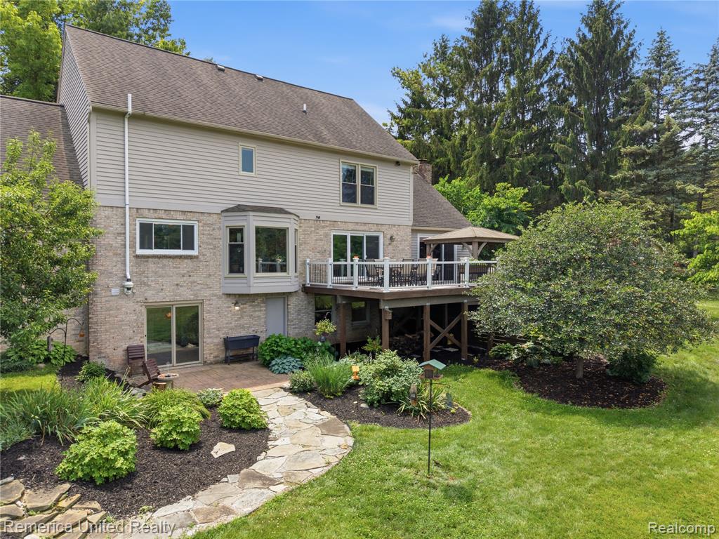 12825 Larkins Road, Brighton, MI 48114 — Photo 86