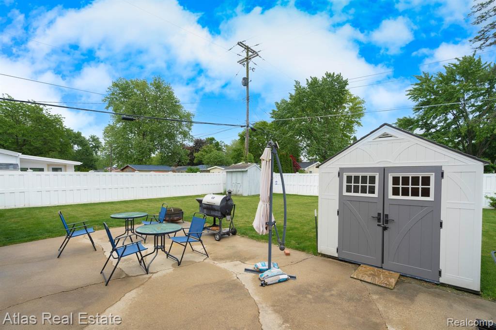 408 Balsam Drive, Davison, MI 48423 — Photo 8