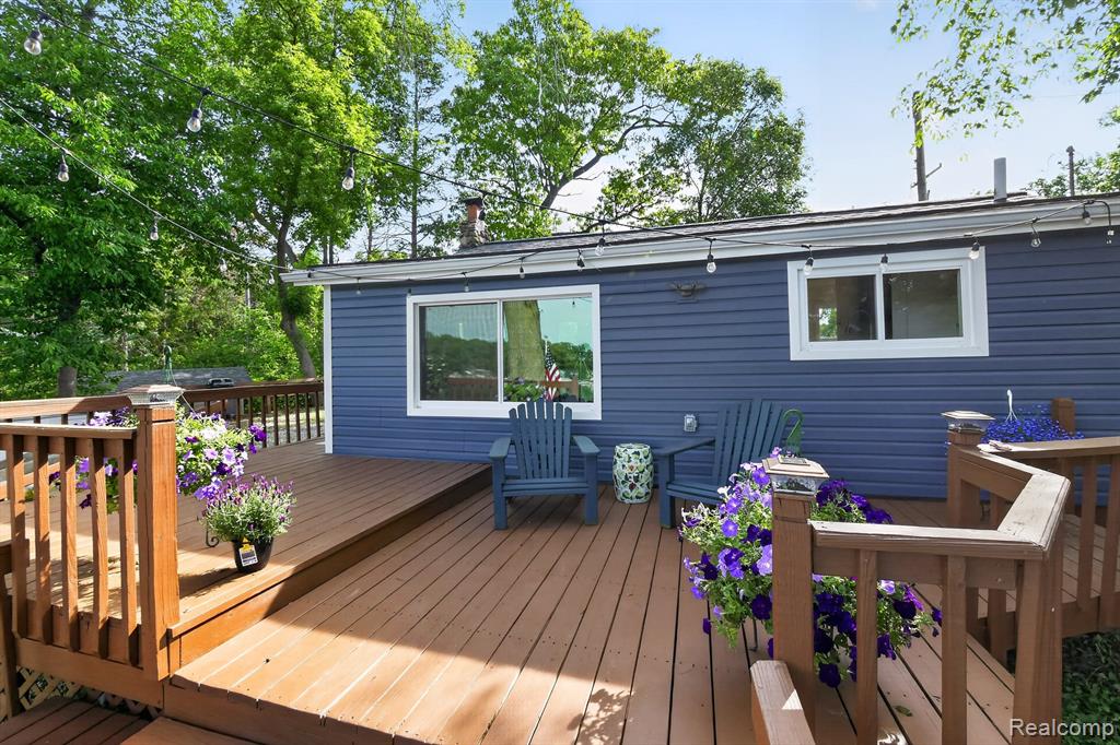 1717 Triangle Lake Road, Howell, MI 48843 — Photo 7