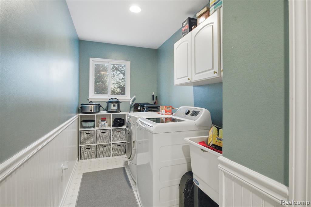 816 Oak Cluster Court, Howell, MI 48855 — Photo 28