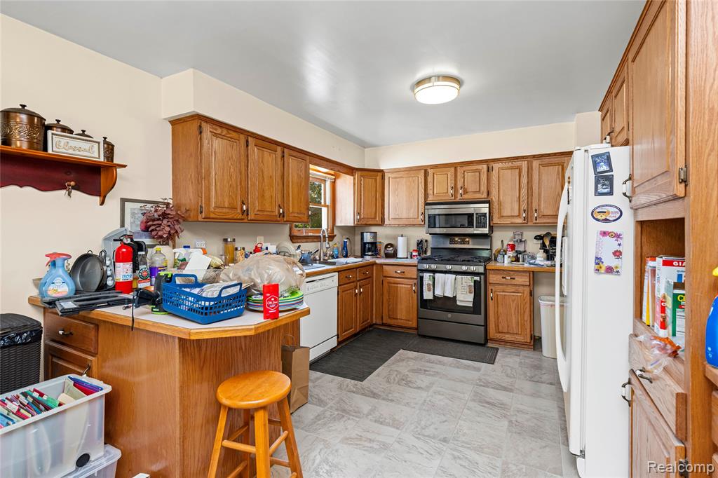 2762 N Harris Road, Ypsilanti, MI 48198 — Photo 37