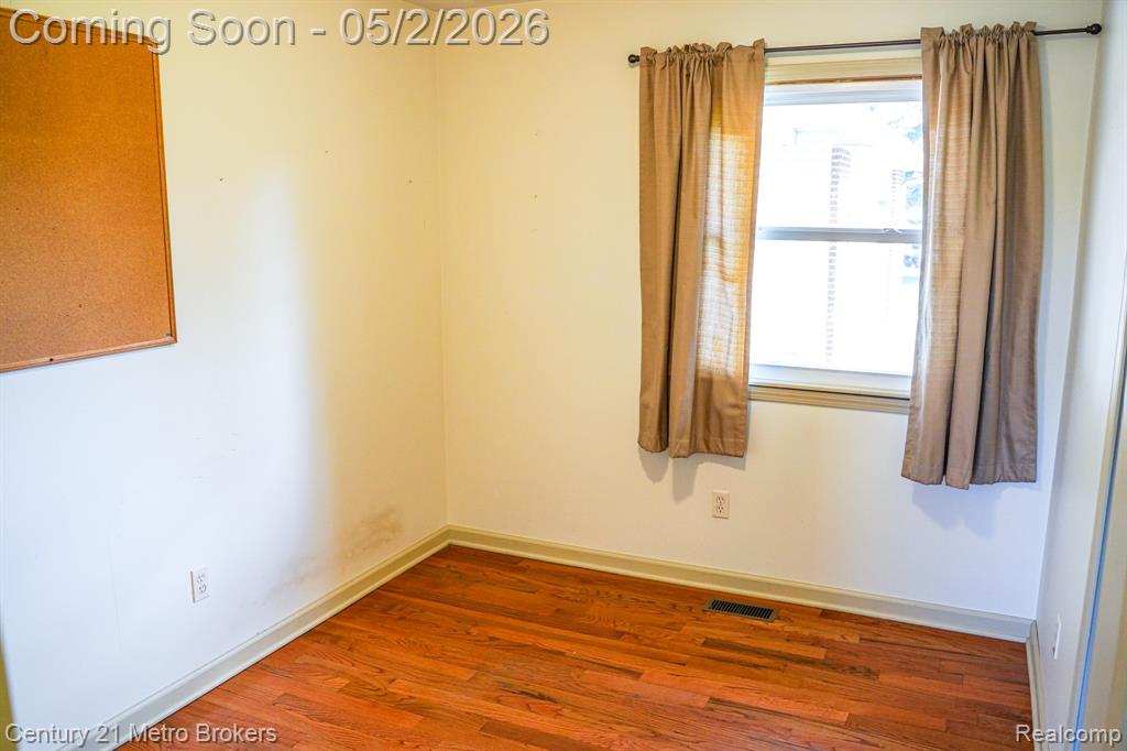 5164 Pinecone Drive, Lapeer, MI 48446 — Photo 13
