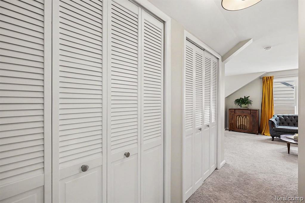 549 Park Drive, Clawson, MI — Photo 12