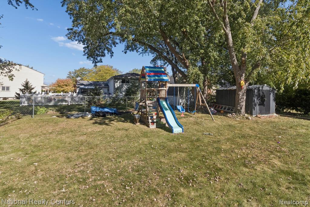 44768 Hanford Road, Canton, MI 48187 — Photo 35