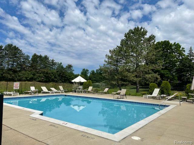 3630 OLD CREEK Road, Troy, MI 48084 — Photo 28
