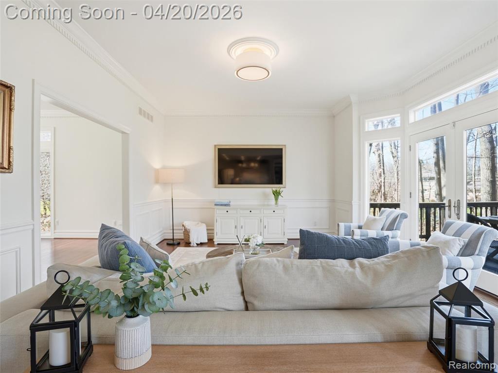 366 Sycamore Court, Bloomfield Hills, MI 48302 — Photo 18