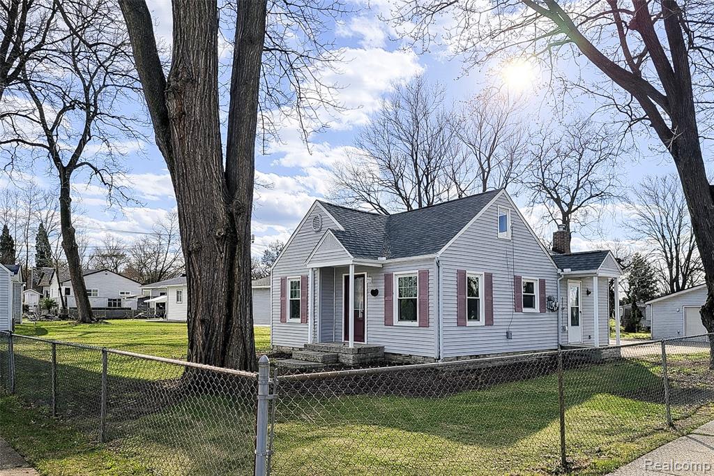 7451 Cavell Street, Westland, MI — Photo 9