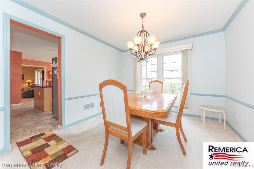 46206 LARCHMONT Drive, Canton, MI 48187 — Photo 22