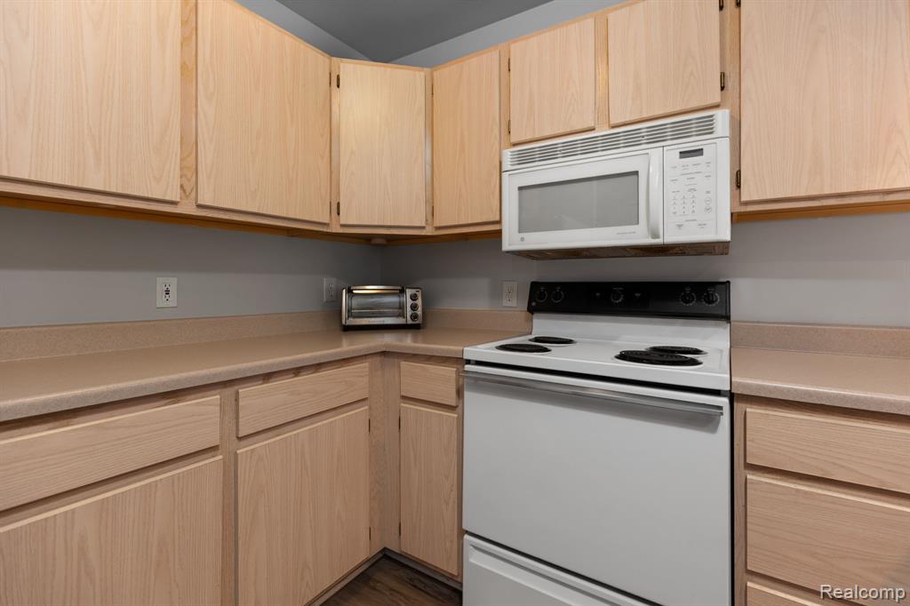 1005 E Duncan Street, 2D, Manchester, MI 48158 — Photo 8