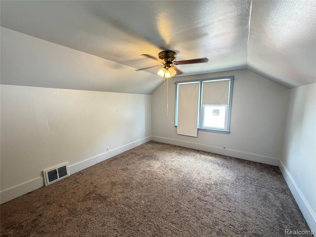 7243 Fenton Street, Dearborn Heights, MI 48127 — Photo 6