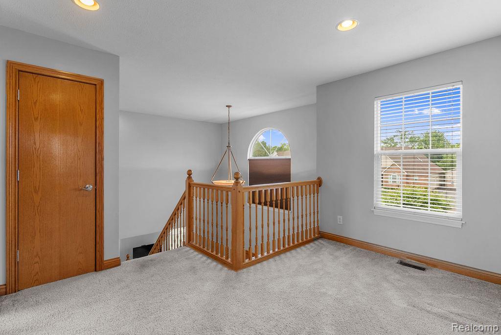 7190 Westminster Circle, Grand Blanc, MI 48439 — Photo 24