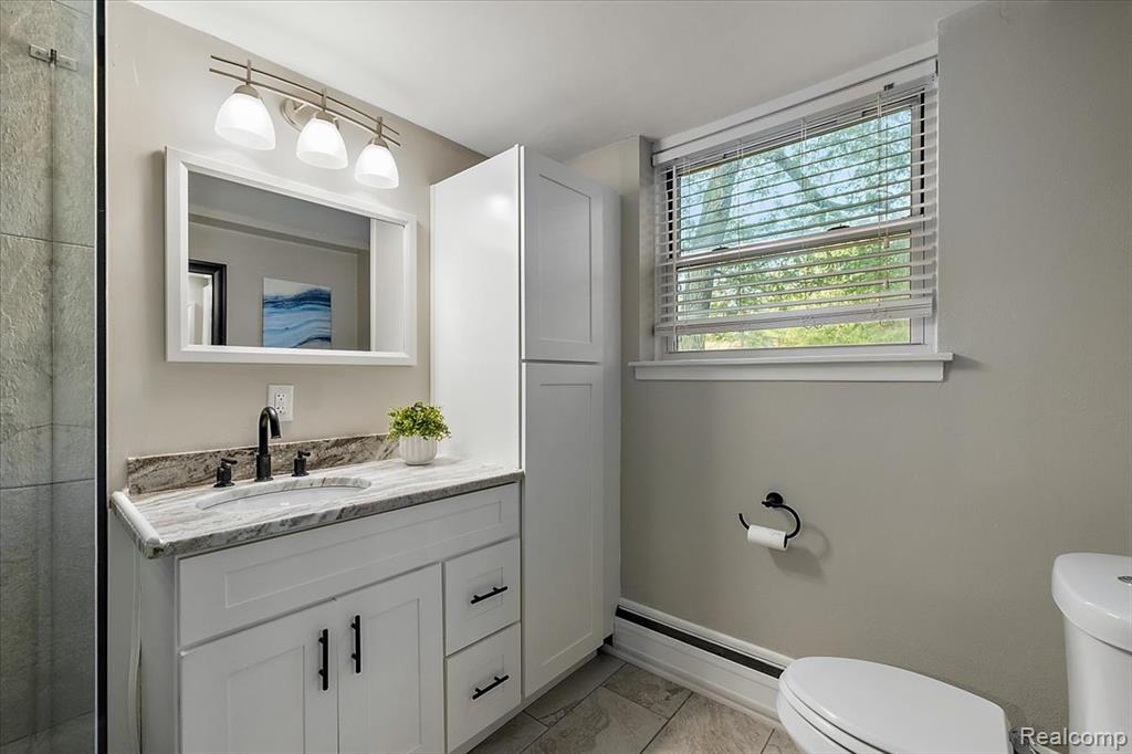 4521 Coachmaker Drive, Bloomfield Hills, MI 48302 — Photo 32