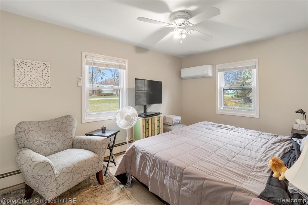 16219 Elizabeth Street, Beverly Hills, MI 48025 — Photo 14
