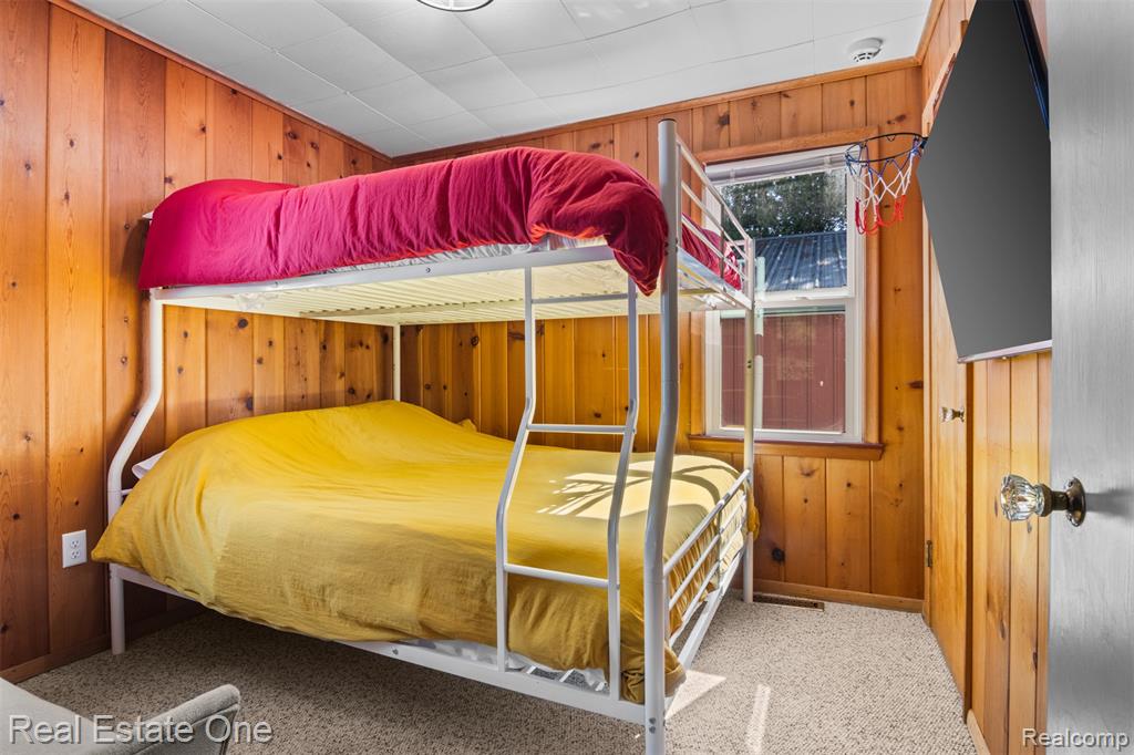 457 Lake Street, Frankfort, MI 49635 — Photo 20