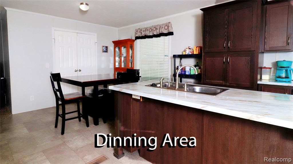 23183 Stag Court, New Boston, MI 48164 — Photo 5