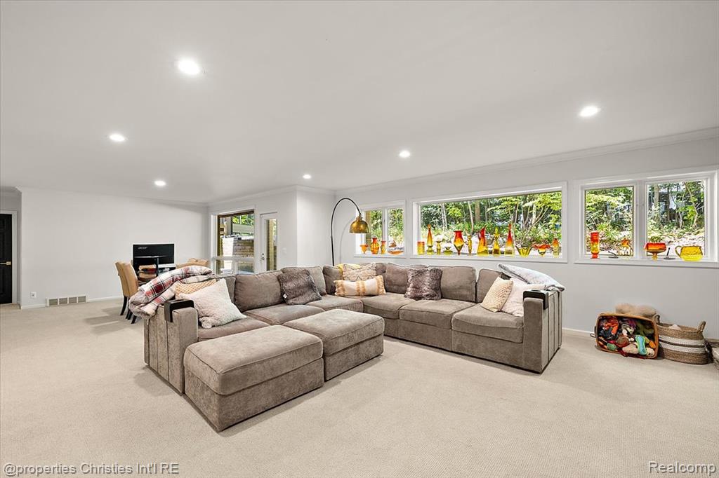 40 Scenic Oaks Drive N, Bloomfield Hills, MI 48304 — Photo 48