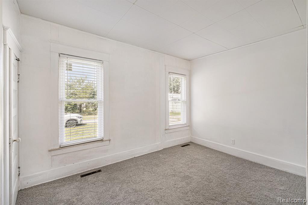 10262 Grand Blanc Road, Gaines Vlg, MI 48436 — Photo 12