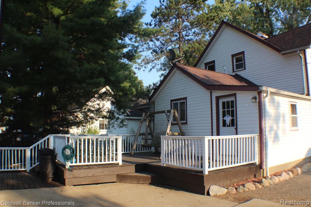 4267 MILL Street, North Branch, MI 48461 — Photo 3