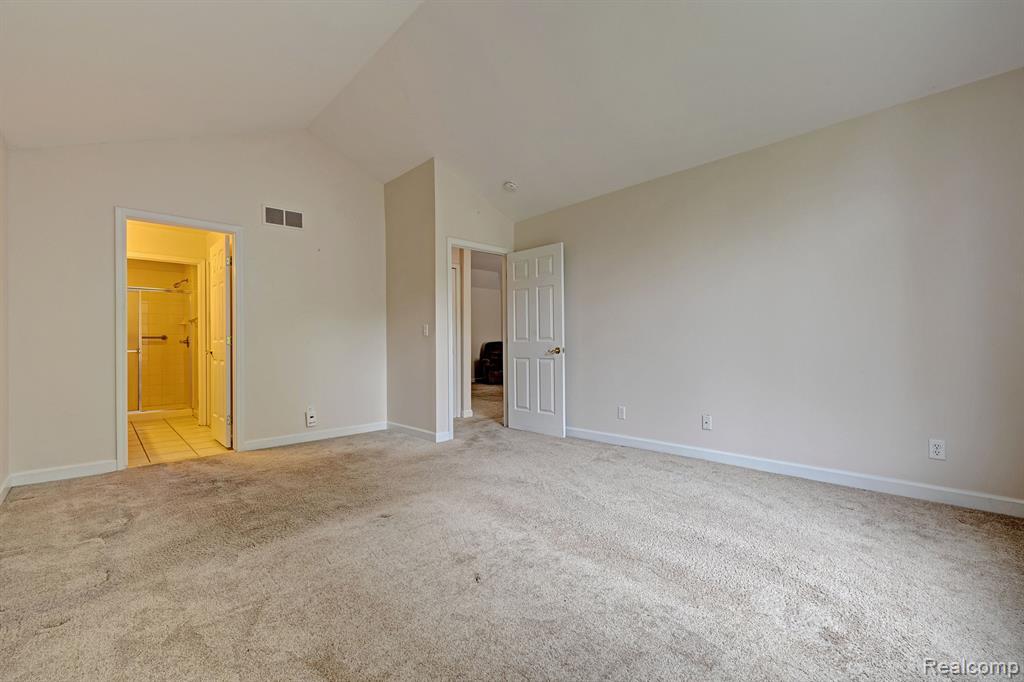 10154 HAWTHORNE RIDGE Road, Goodrich Vlg, MI — Photo 17