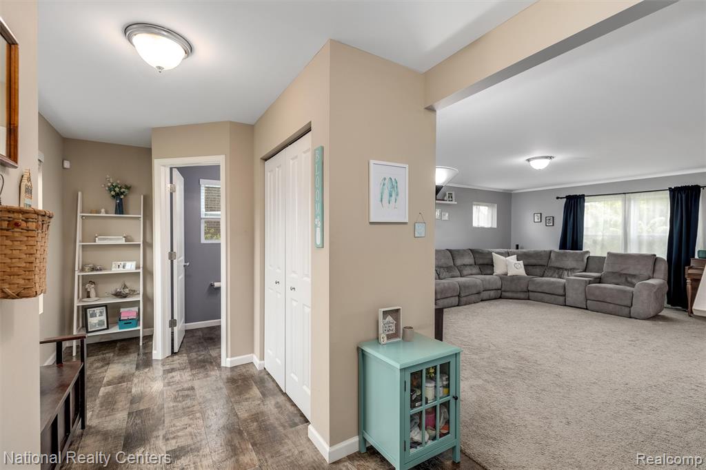 13456 Stamford Road, Belleville, MI 48111 — Photo 4