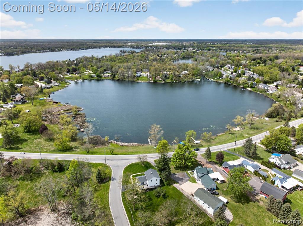 12409 N Fenton Road, Fenton, MI 48430 — Photo 48