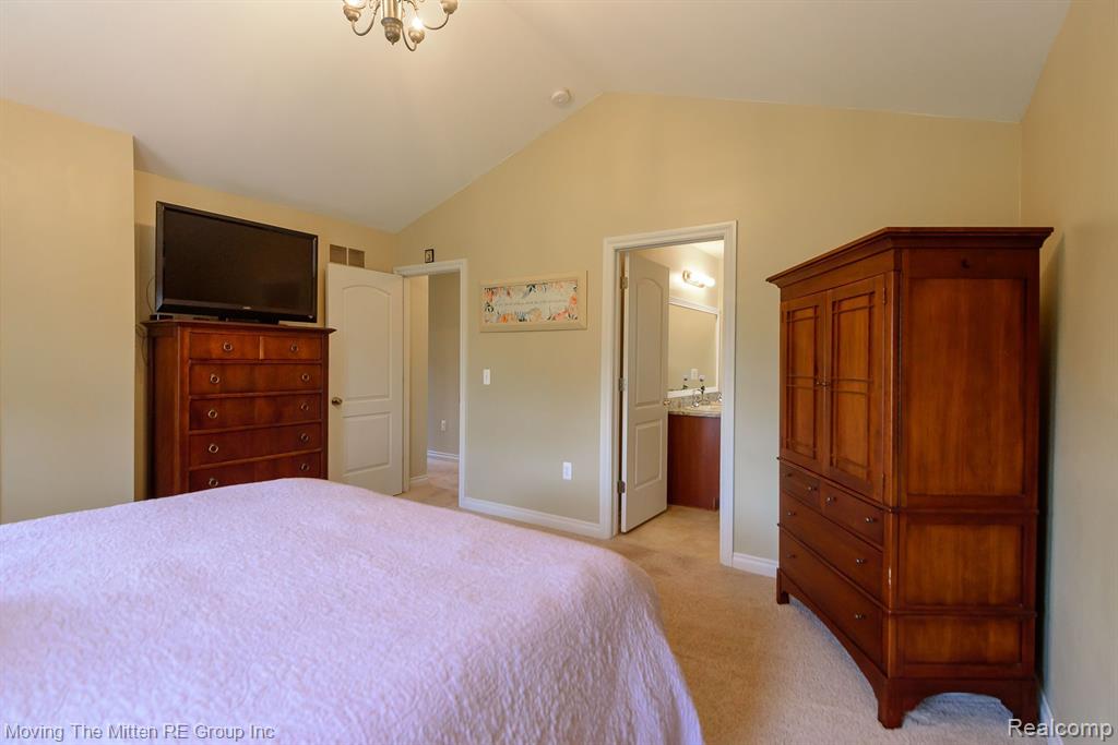 872 CONSTITUTION Street, Canton, MI 48188 — Photo 19