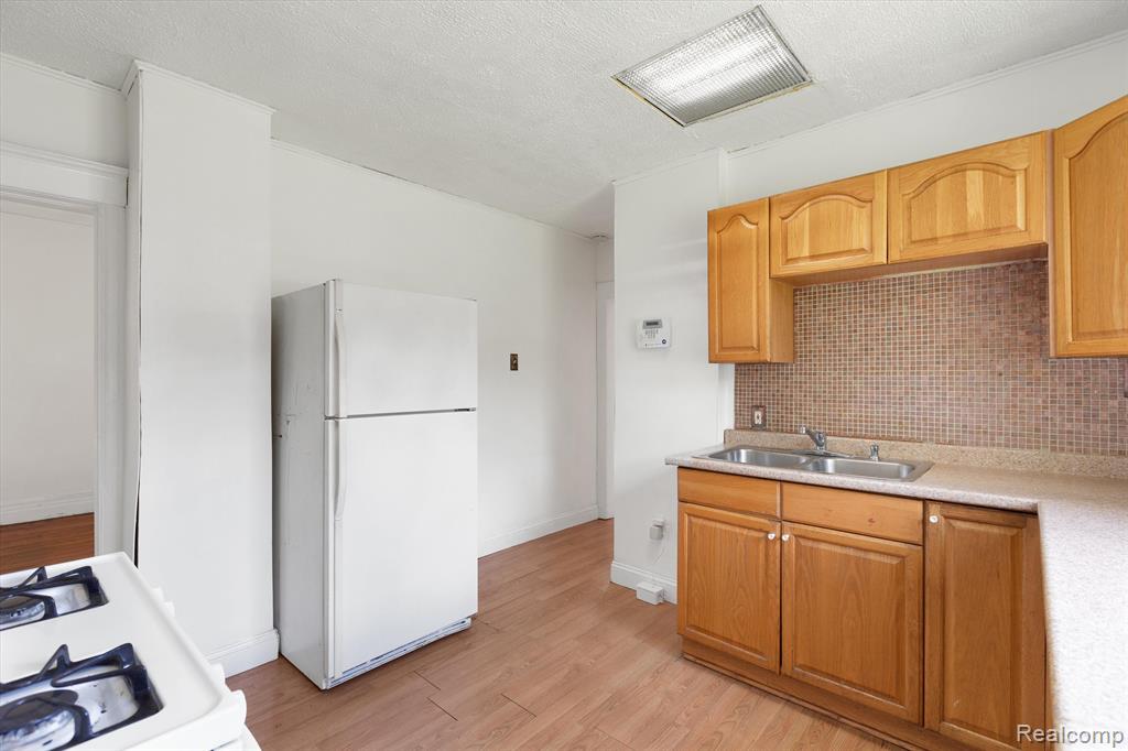 712 W GRAND Boulevard, Detroit, MI 48216 — Photo 8