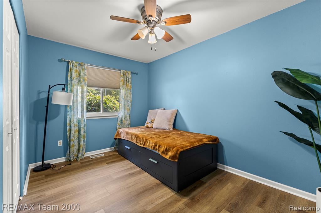 7085 London Court, Canton, MI 48187 — Photo 21