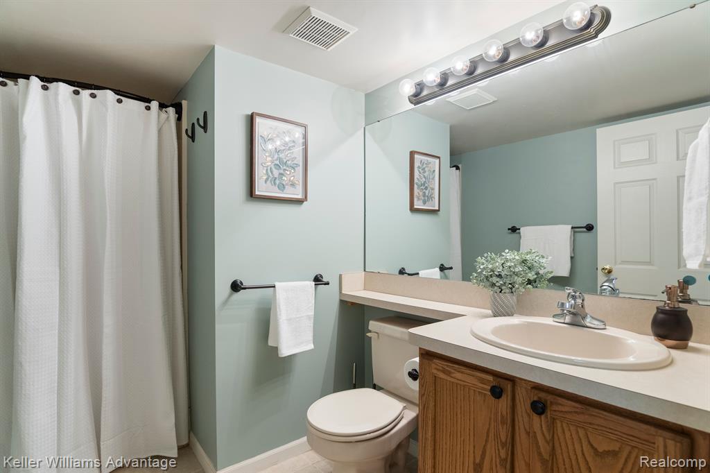 24923 FAIRWAY HILLS Drive, Novi, MI — Photo 30