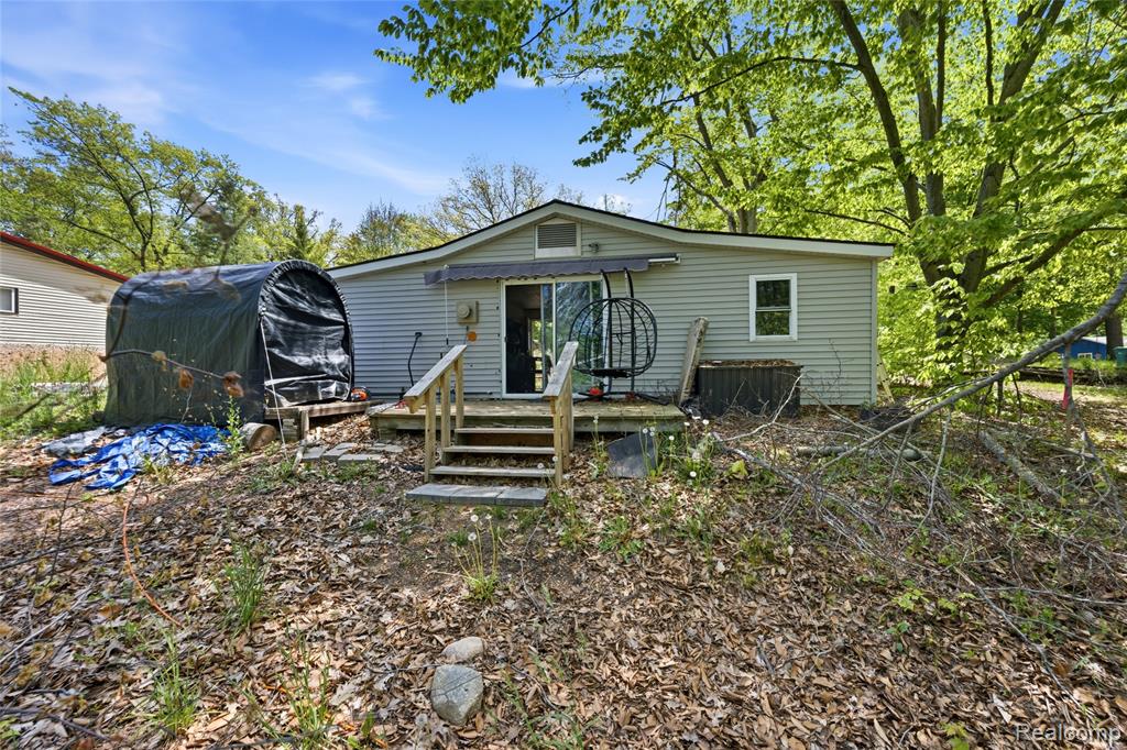 5842 Woodland Drive, Lake, MI 48632 — Photo 7