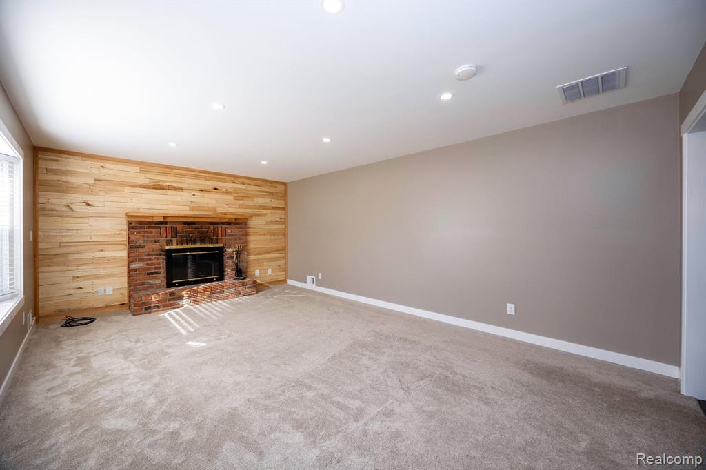 1376 Heritage Drive, Canton, MI 48188 — Photo 12