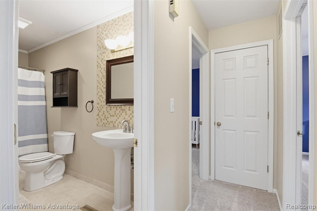 572 River Pointe Court, Milan, MI 48160 — Photo 28