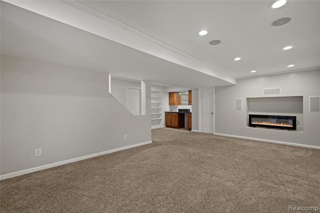 16359 Linden Road, Linden, MI 48451 — Photo 35