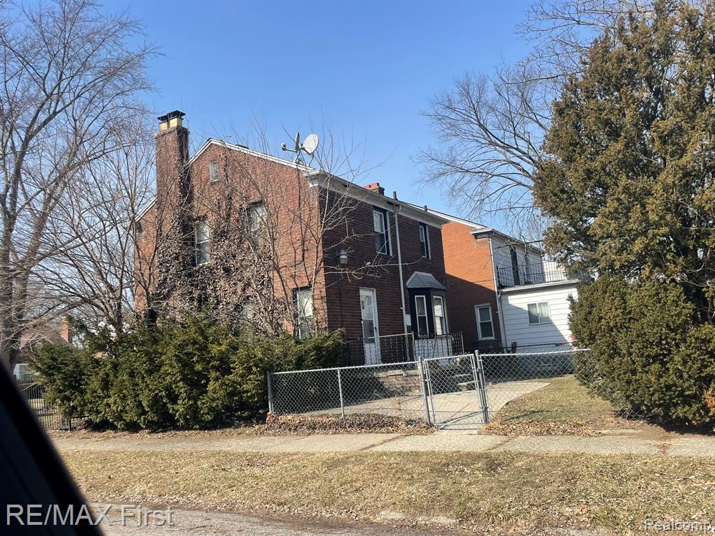 4102 Somerset Avenue, Detroit, MI 48224 — Photo 3