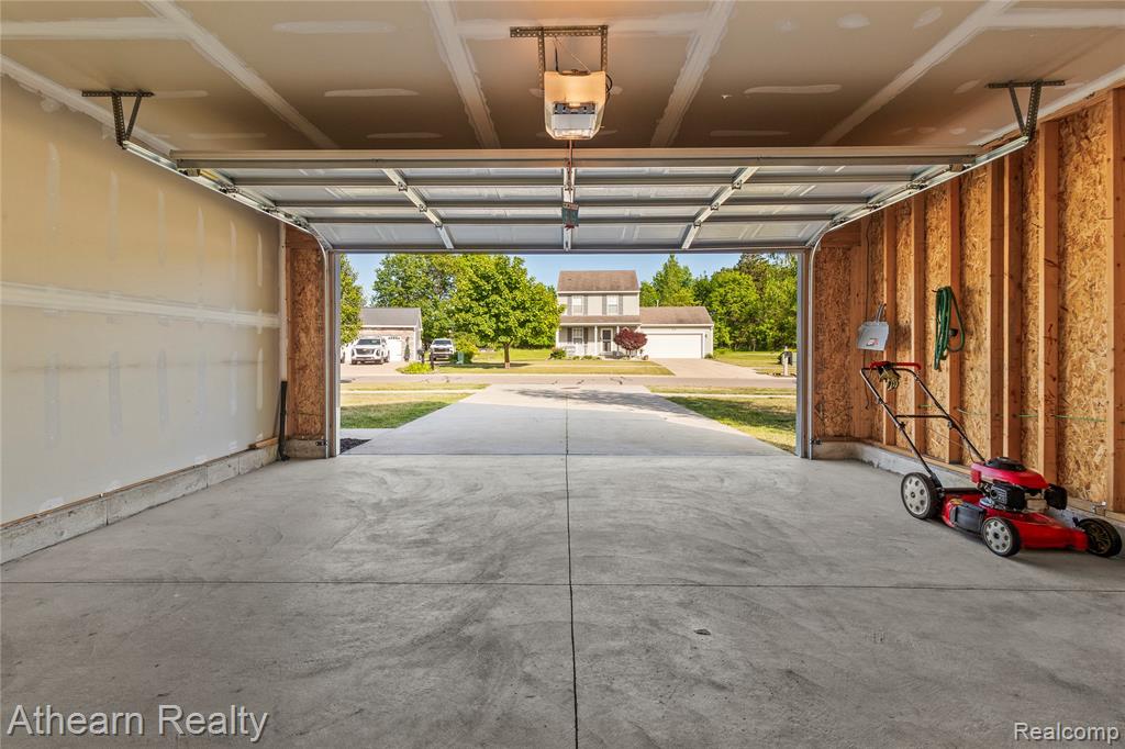 595 Rockway Drive, Linden, MI 48451 — Photo 25