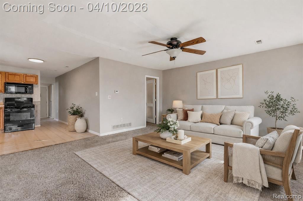 33524 Duncan, Fraser, MI 48026 — Photo 8