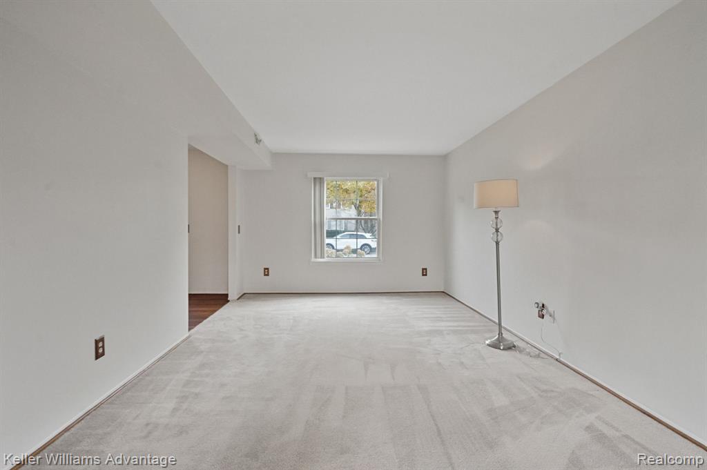 24485 BONNIE BROOK Drive, Novi, MI — Photo 6