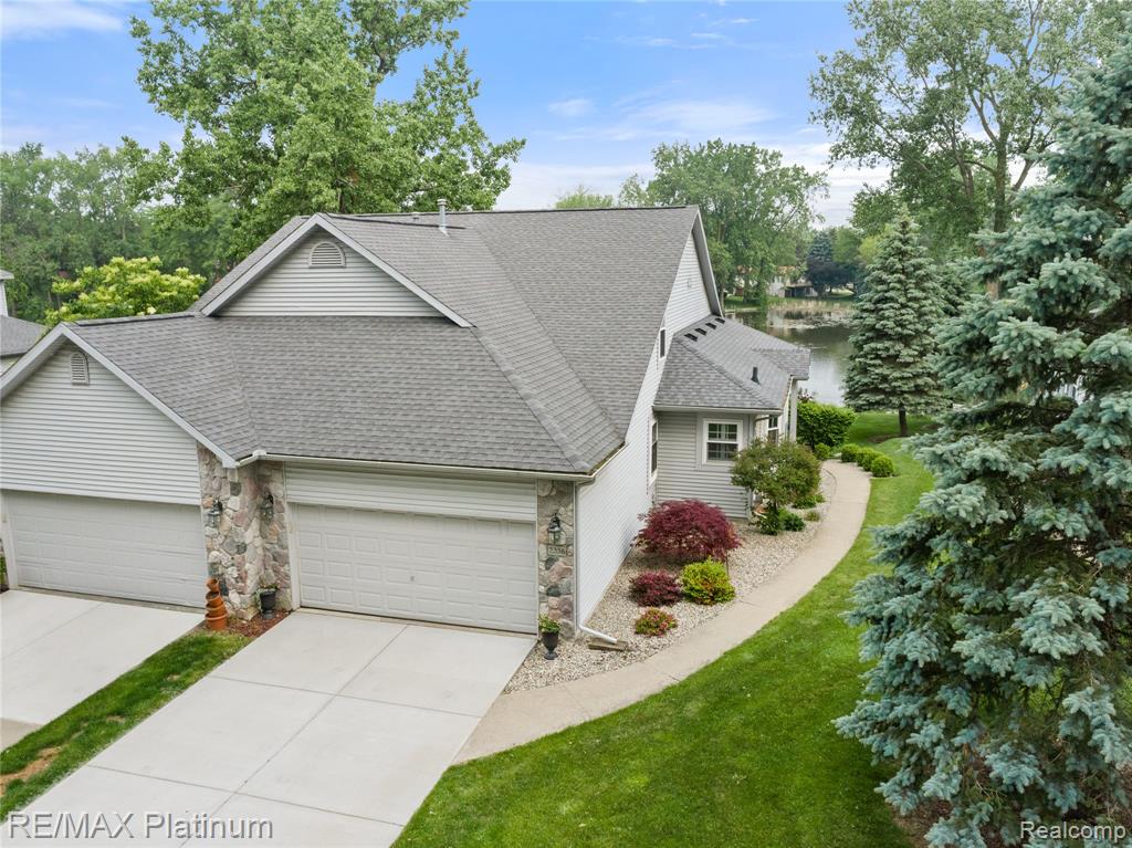 2336 Swans Cove, 7, Fenton, MI 48430 — Photo 47