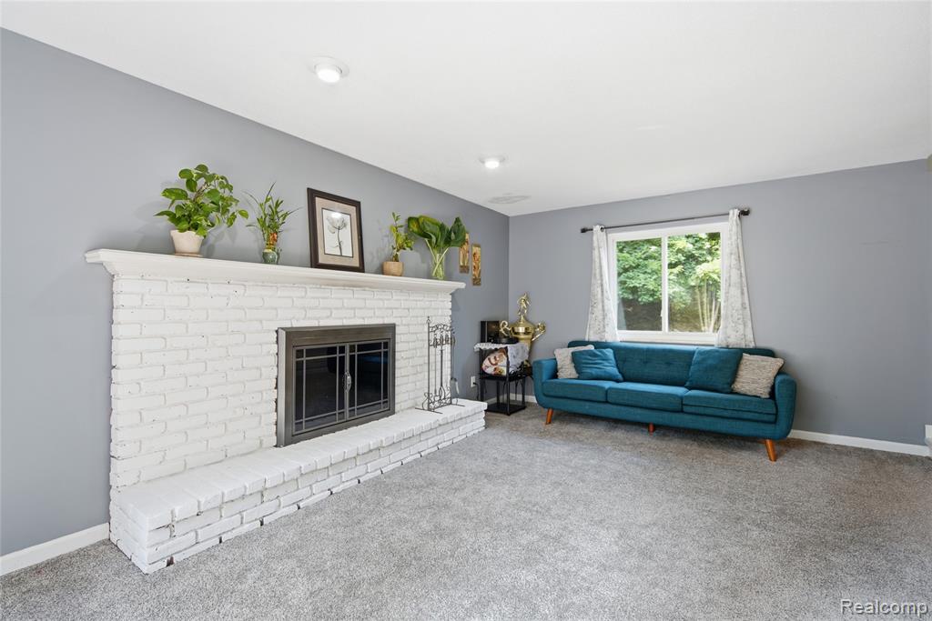 5385 Milane Circle, Clarkston, MI — Photo 3
