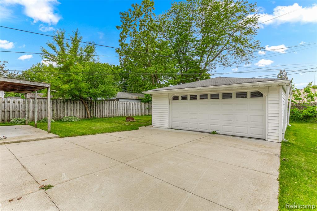 8039 Nightingale Street, Dearborn Heights, MI 48127 — Photo 22