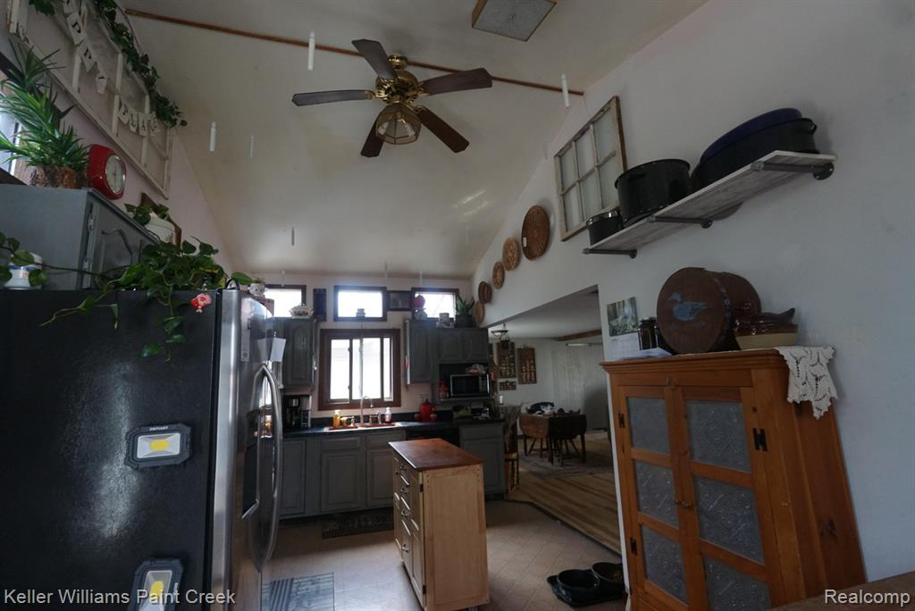 8565 Chapin Road, Pigeon Vlg, MI — Photo 22